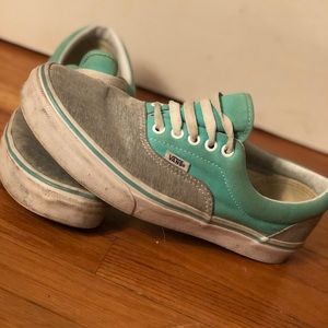 Women’s 10 Vans Skater Shoe - Teal and Grey